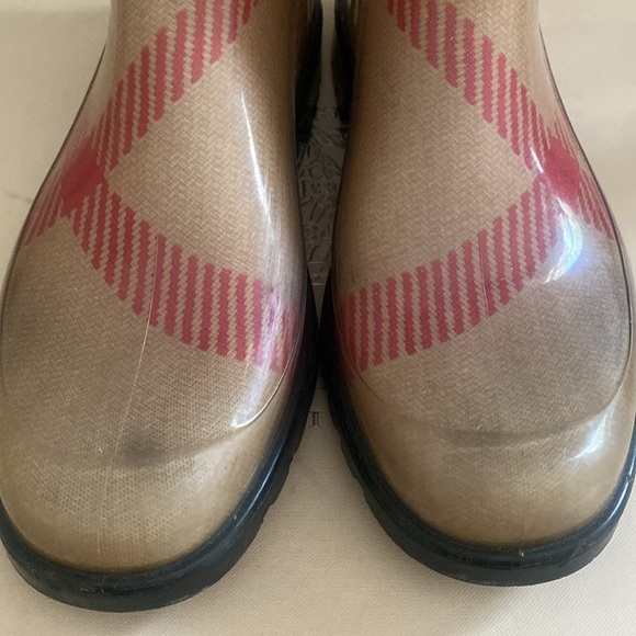 Authentic Burberry Rainboots - Picture 3 of 5